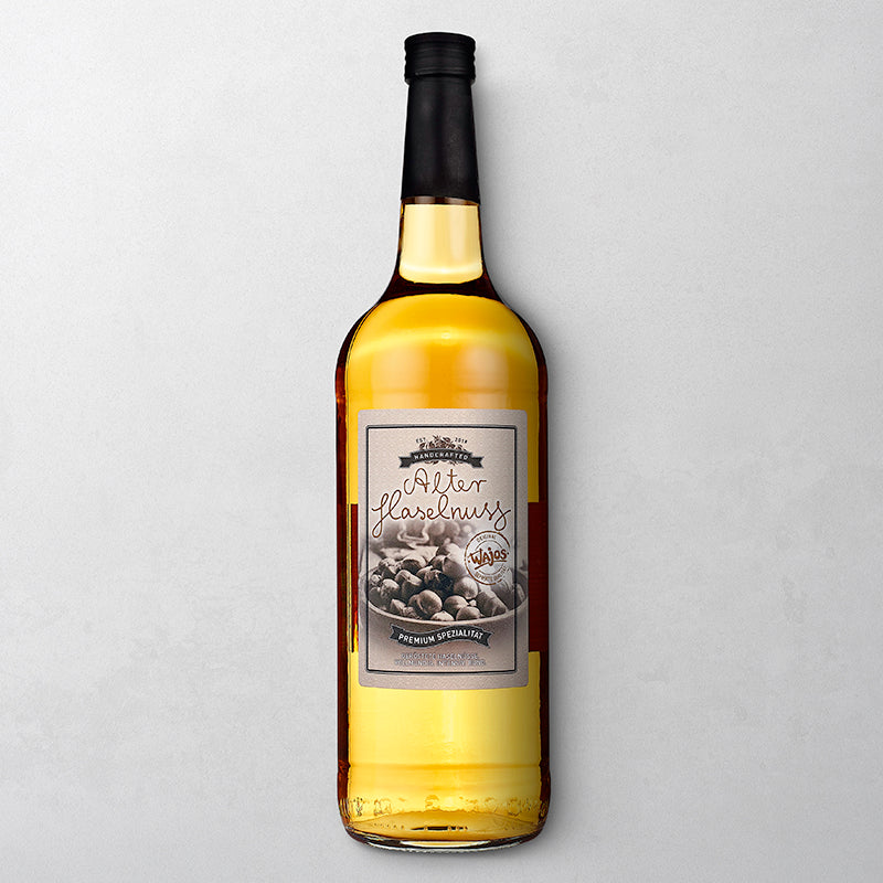 Alte Haselnuss Likör in 1000 ml Flasche