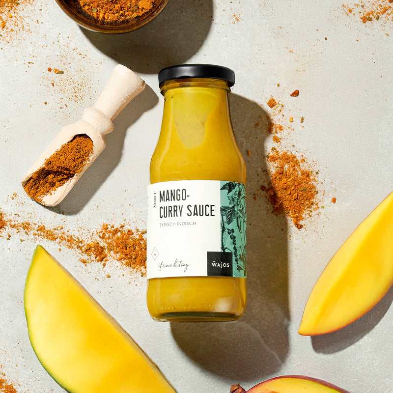 Mango-Curry Sauce dargestellt mit Aromen