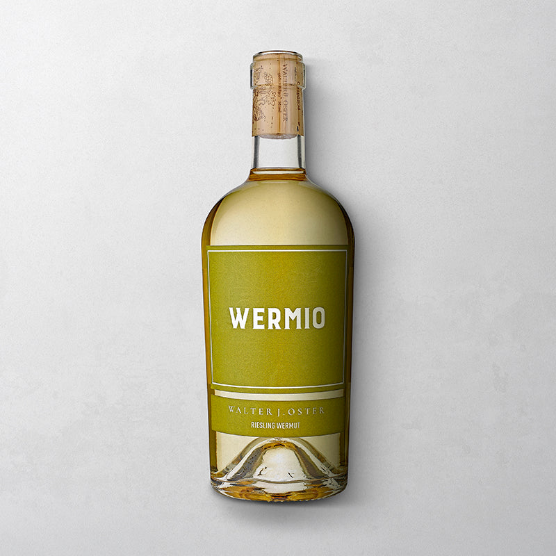 Wermio Riesling Vermouth in der 750ml Flasche.
