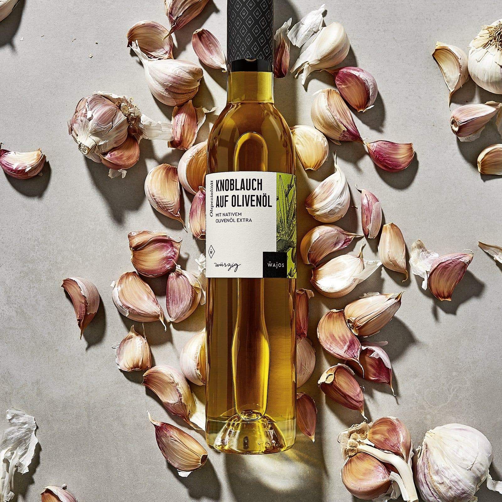 Knoblauch auf Olivenöl in 250 ml Flasche