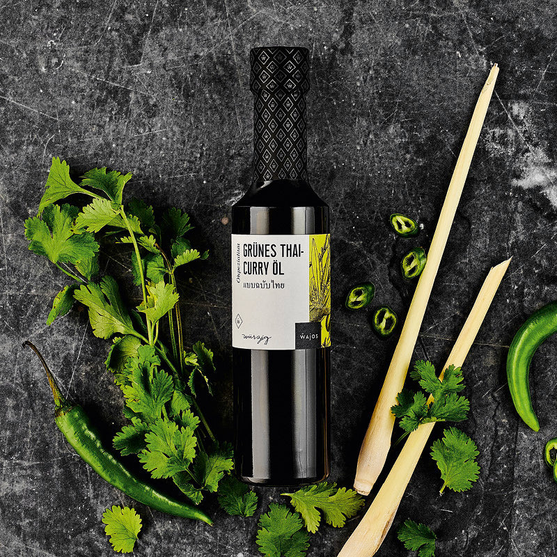 Grünes Thai-Curry Öl in 250 ml Flasche