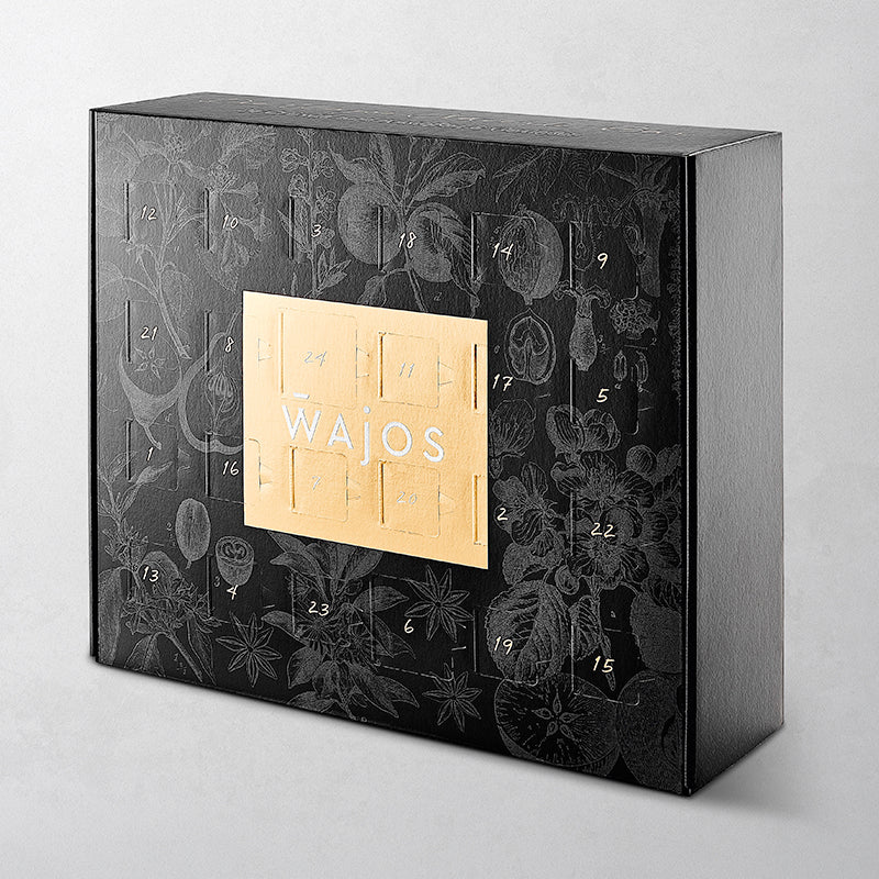 Wajos Spirituosen Adventskalender in schwarzer Kartonage - 24 Spezialitäten in 40 ml Flaschen